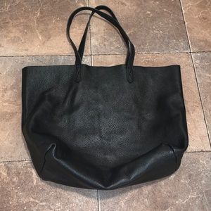 Cuyana Classic Leather Tote